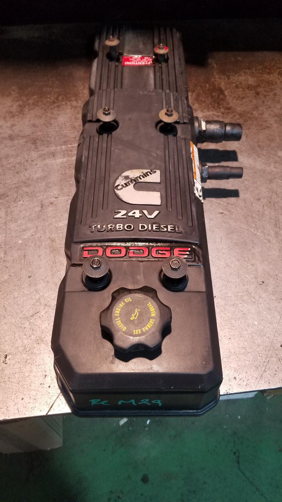 Dodge Ram 5.9L Cummins USED VALVE COVER ASSEMBLY 2005-07 4931453 4931454 - Picture 1 of 12