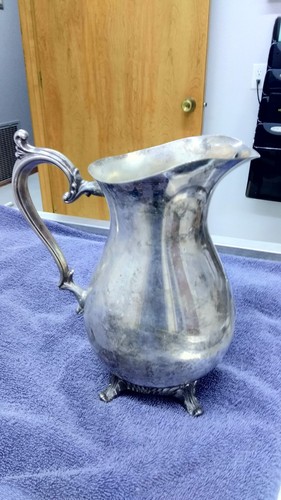 Antique WM Rogers Silver Plated Footed Water Pitcher with Ice Guard See Pictures