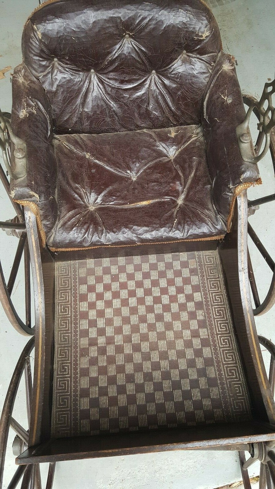 Antique Victorian Baby Carriage