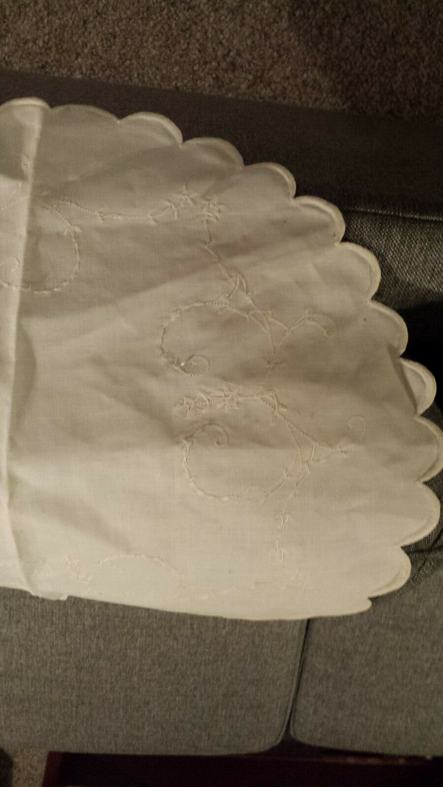 Round Crewel table runner vintage off white cloth