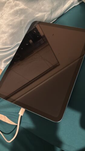 Apple iPad 10th Generation 10.9 Apple iPad 10th Generation 10.9