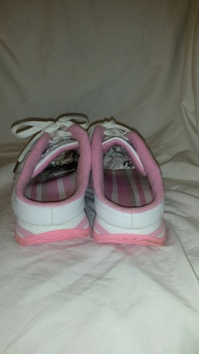 Women's Rare Vintage Nike  Slides laces Sneakers size 9 made in Thailand 2003