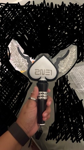 2NE1 2012 NEW EVOLUTION 公式 ペンライト 2NE1 Official Pen Light Stick 2012 1st Global Tour NEW