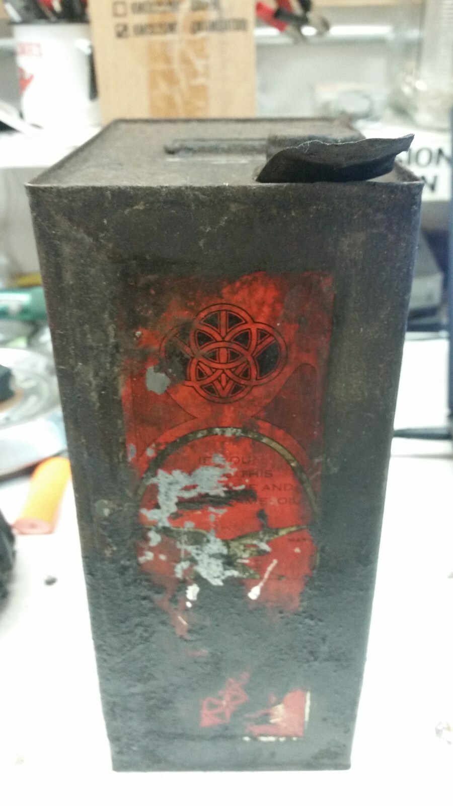 Monaarch Harvester 1 Gallon Oil Can VERY RARE