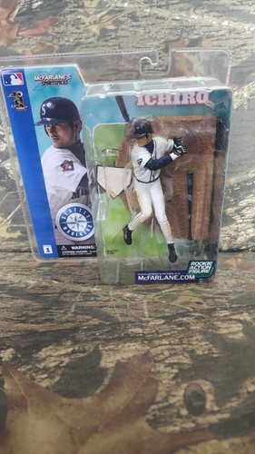 2002 MCFARLANE MLB SERIES 1 ICHIRO SUZUKI MARINERS #51