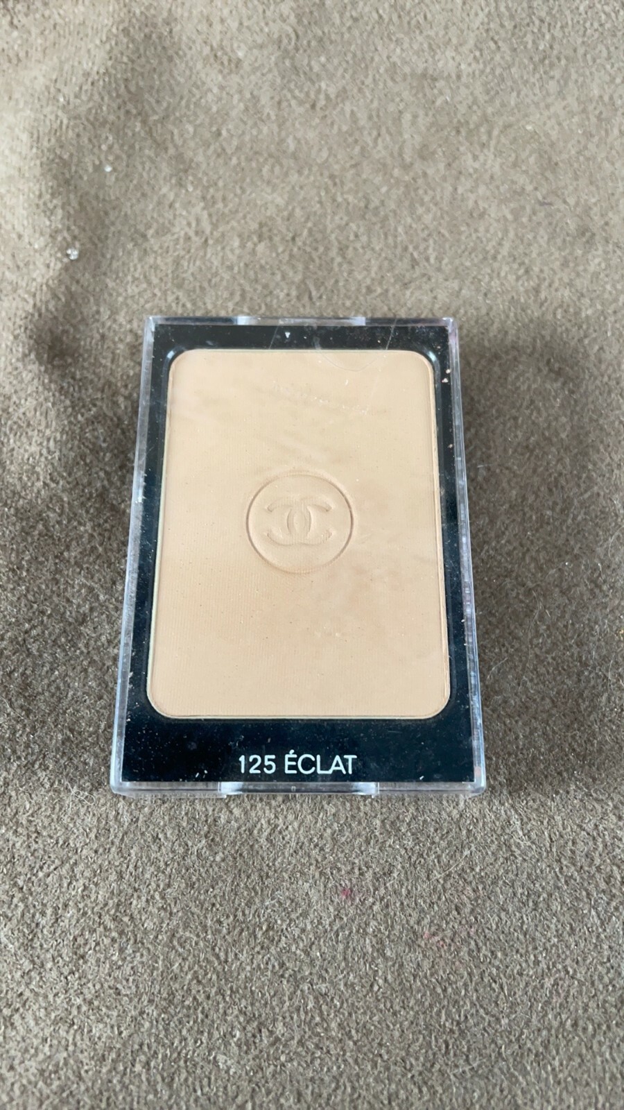 Chanel Mat Lumiere Luminous Matte Powder 125 Eclat