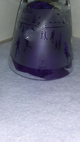 1978 Clear Glass Bell Etched Winter Ice Skaters/Hockey Scene Holiday