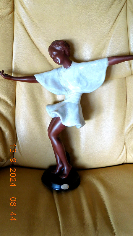 Goldscheider Josef Lorenzl Tanzende Frauenfigur