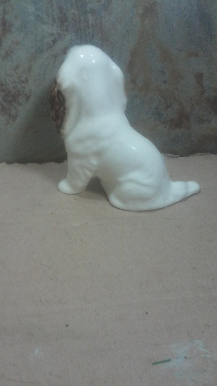 Porcelain Sitting Dog Figurine - Spaniel 3 1/2