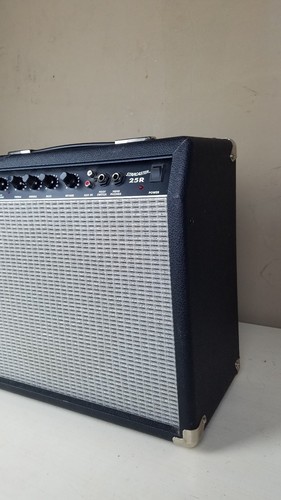 Fender Starcaster 25R Guitar Amp