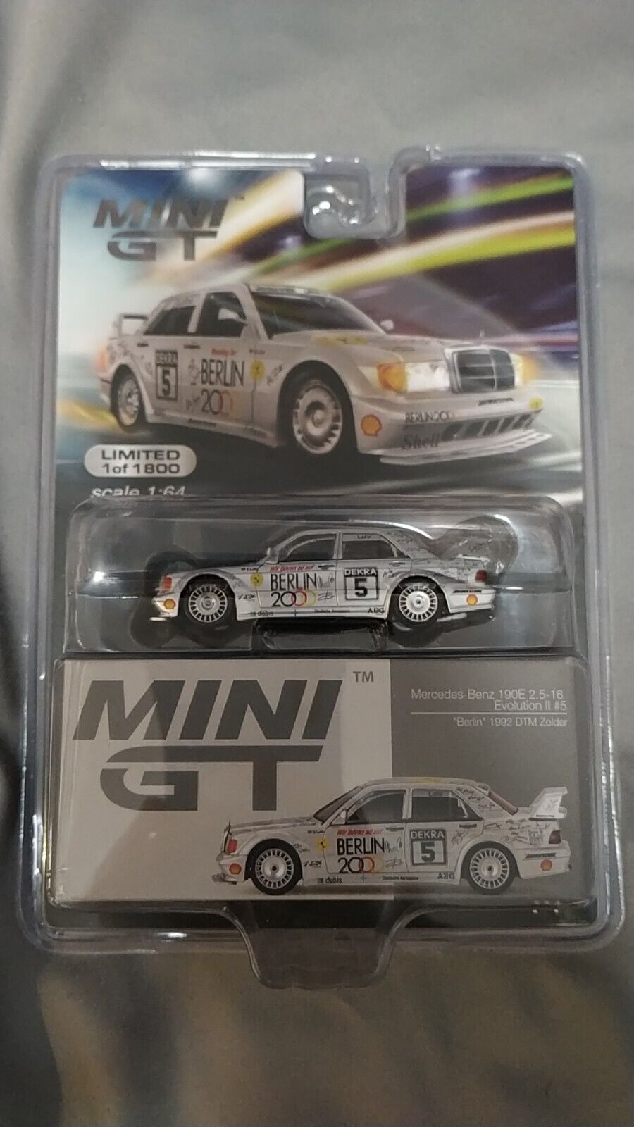 MINI GT 196 Mercedes-Benz 190E 2.5-16 Evolution II #5 MINI GT 196 Mercedes-Benz 190E 2.5-16 Evolution II #5