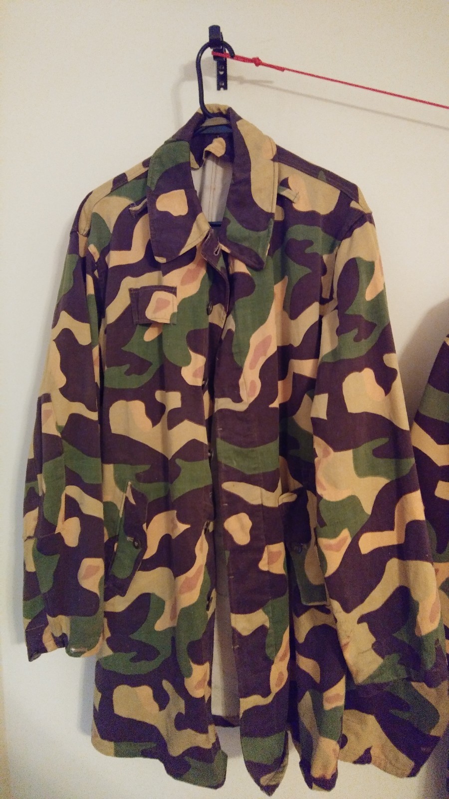 1961 CZECH MLOK SALAMANDER CAMOUFLAGE PARATROOPER JACKET LOT, SIZE LARGE 2B
