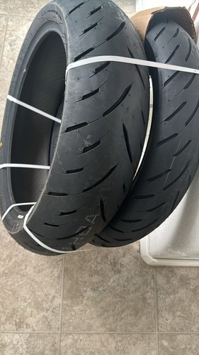 Dunlop Sportmax GPR-300 Tire Set 120/70-17 180/55-17 Front