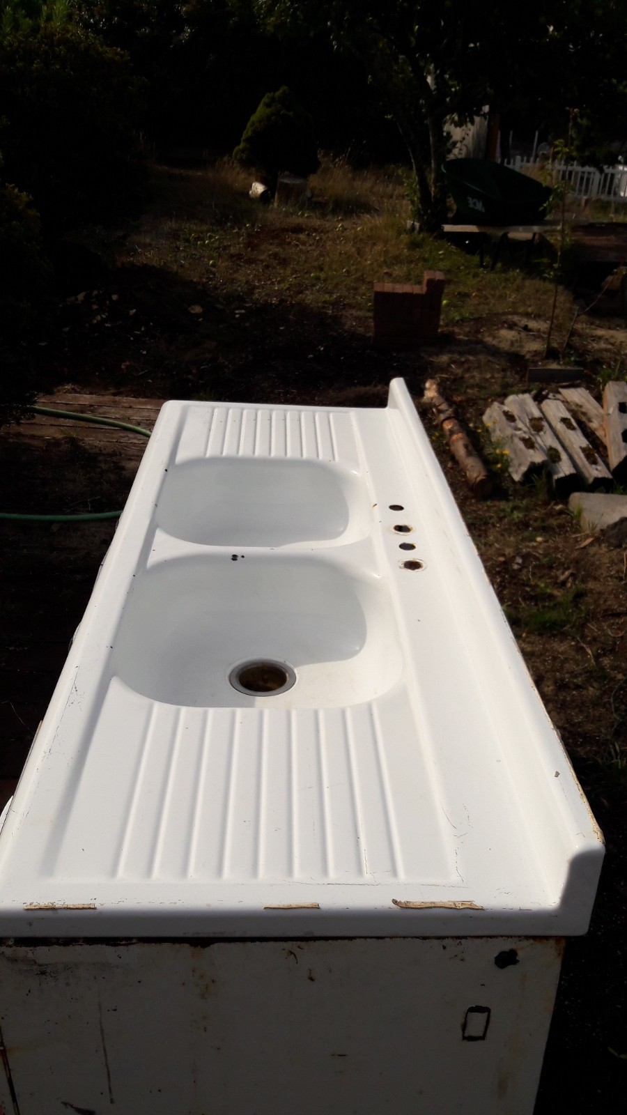 Antique Porcelain Cast Iron Farmhouse double Sink drainboards w metal cabinets