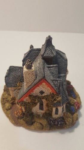 Lilliput Lane Keeper's Lodge with box and deed, signed