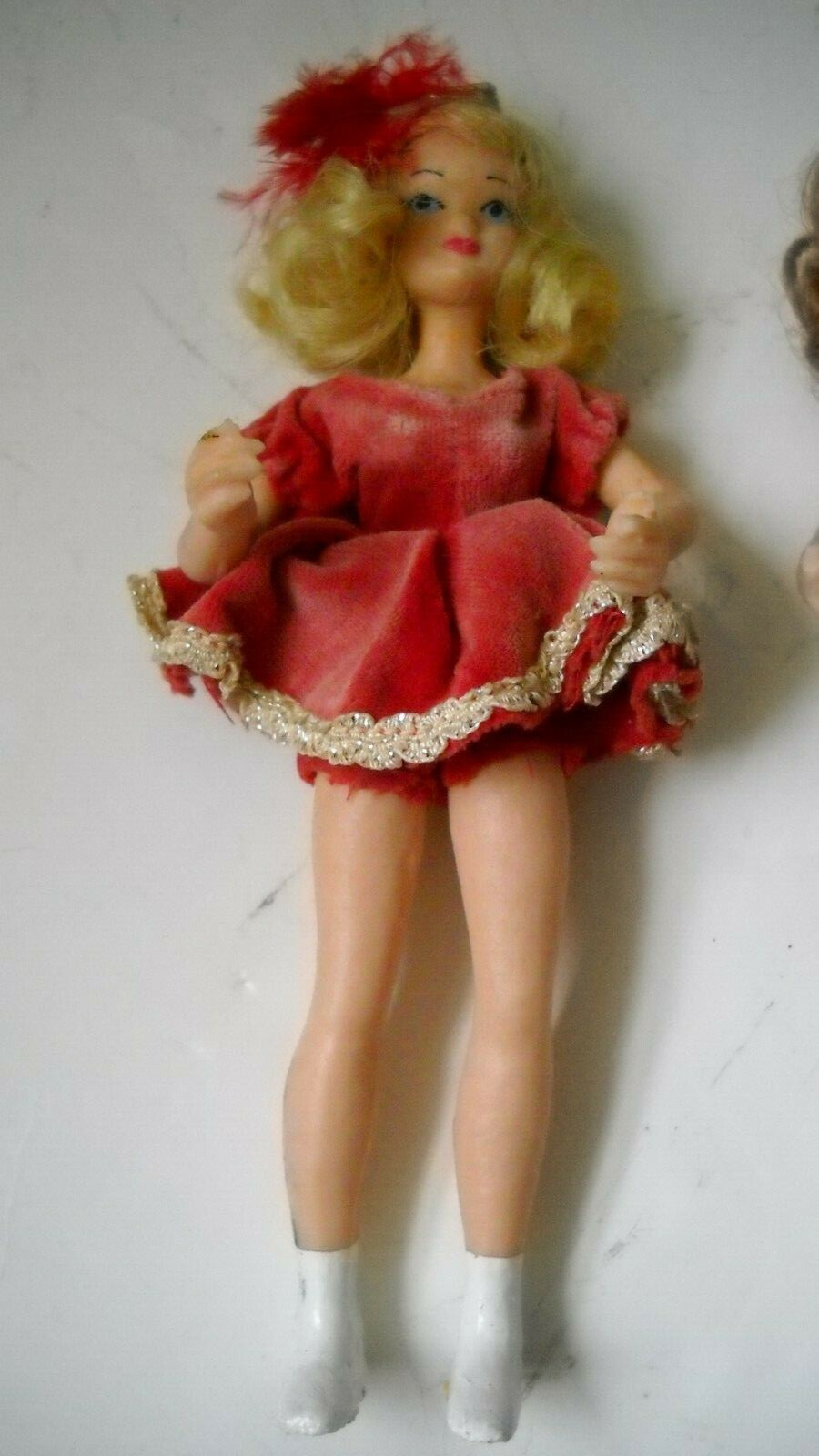 2 VINTAGE 1960'S BENDABLE SOFT VINYL DOLLS 7