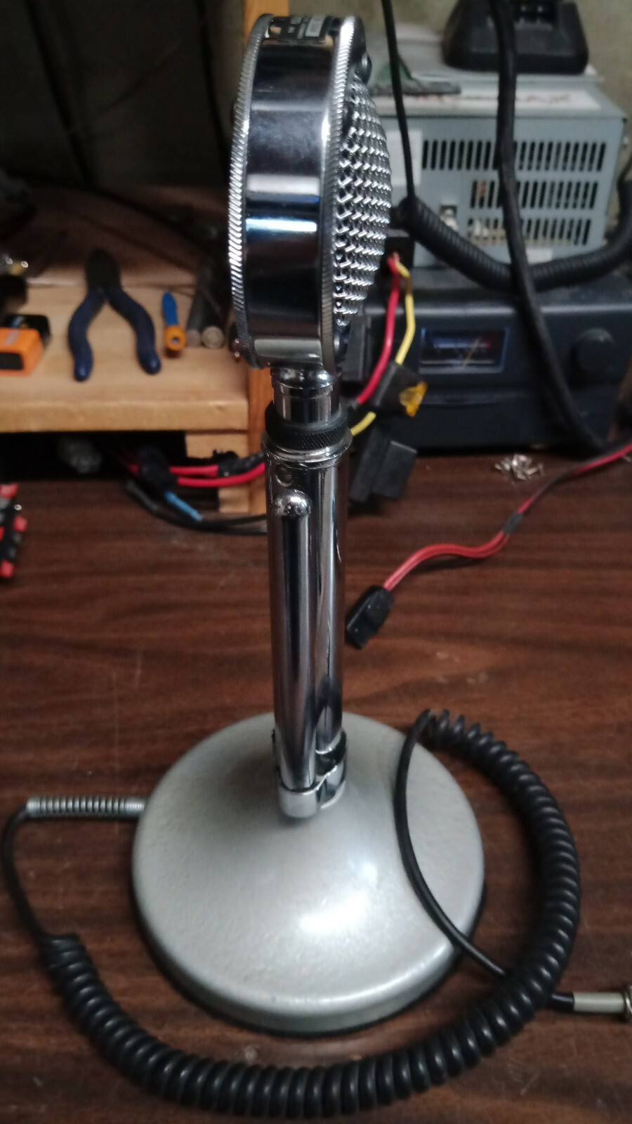 Vintage Amplified TUG9 Stand D104 Mic! ORIGINAL AND NICE! L@@K! RARE!