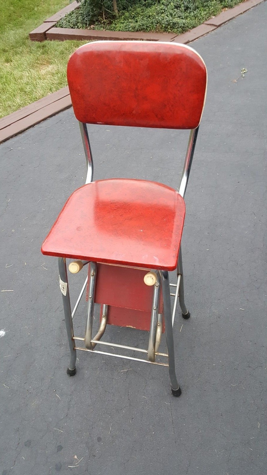 Vintage red step stool - Local Pickup ONLY