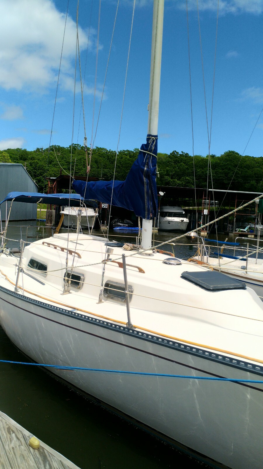 1981 CLASSIC & TURNKEY 1981 32ft Pearson Sailboat DIESEL + MORE Denison, Texas