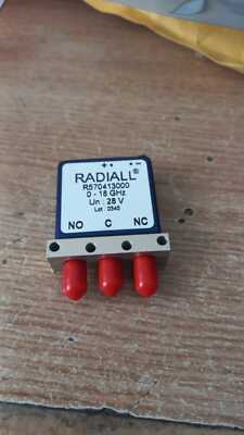 TOSHIBA 2SD820 Silicon NPN Darlington Power Transisto 50 W TOSHIBA 2SD820 Silicon NPN Darlington Power Transisto 50 W