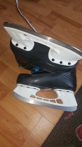 Bauer Prodigy Ice Hockey Skates Youth Size 10