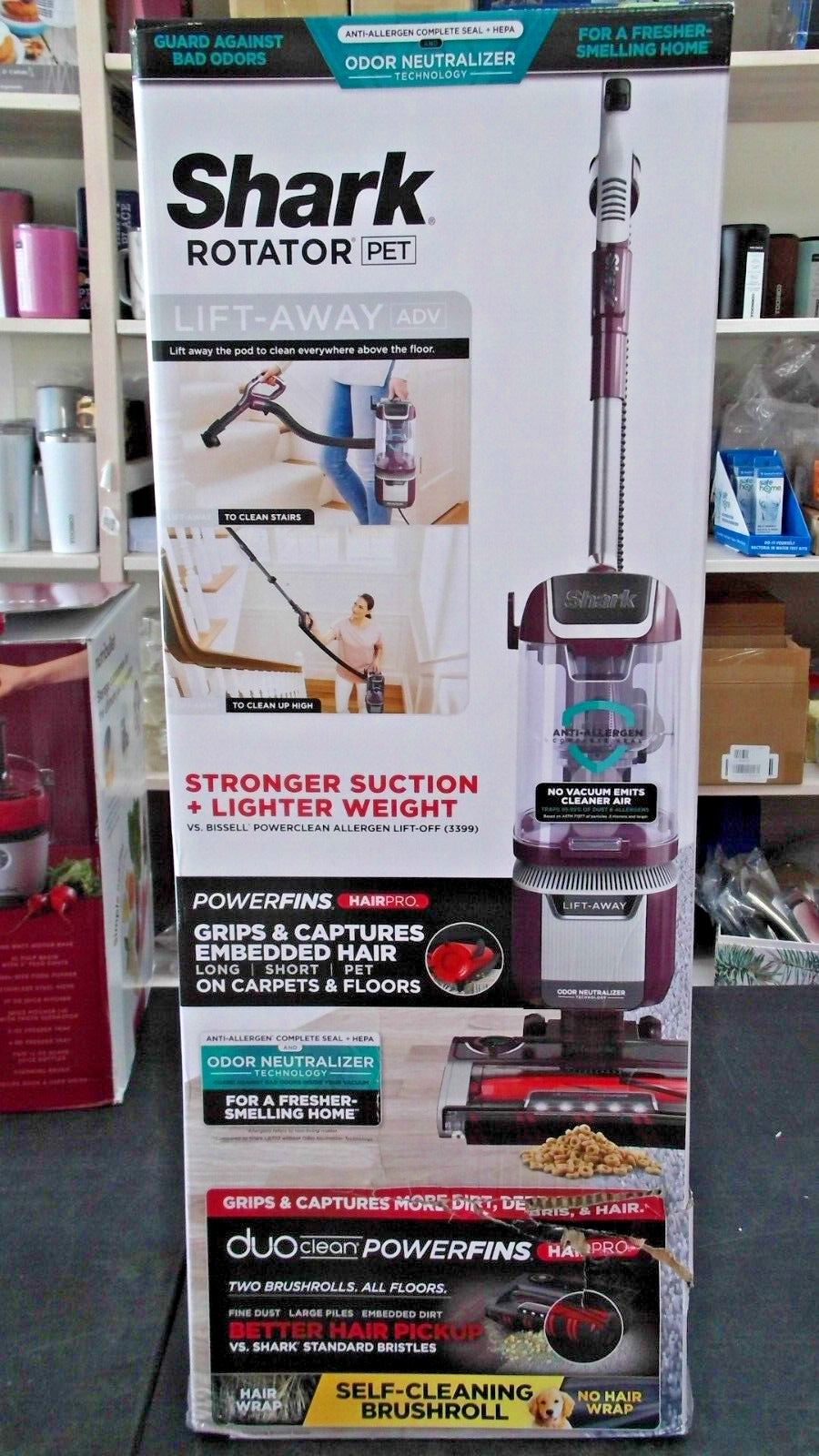 Shark LA702 Rotator Pet Lift-Away ADV Upright Vacuum with Duoclean Powerfins