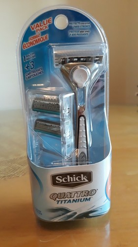 New Schick Quattro Titanium: 1 Razor + 3 Catridges Value Pack