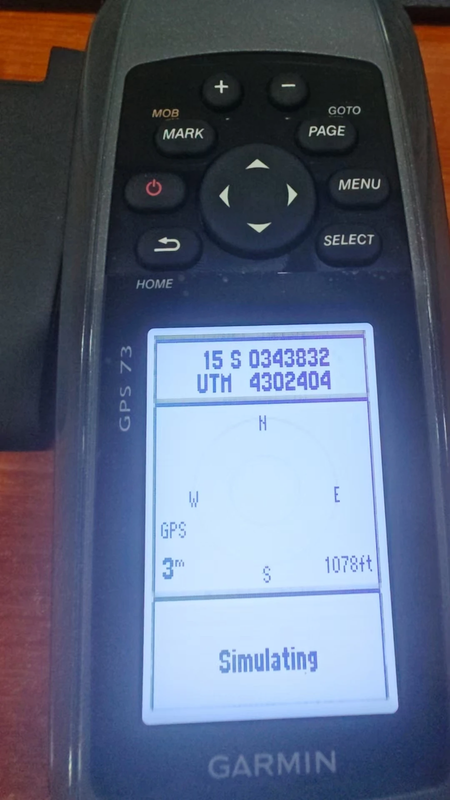 Garmin High sensitivity GPS 73 Supports multiple languages Easy to use handheld