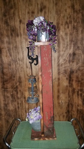 HAND MADE PLANT STAND ICE BUCKET HORSESHOE HOLDER