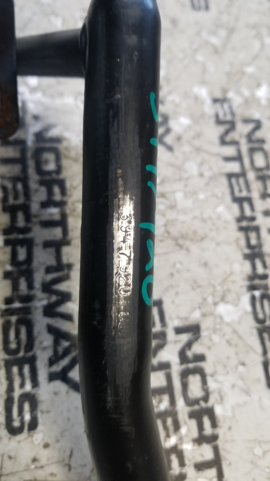 CUMMINS COOLANT LINE 3947920 - Picture 3 of 6