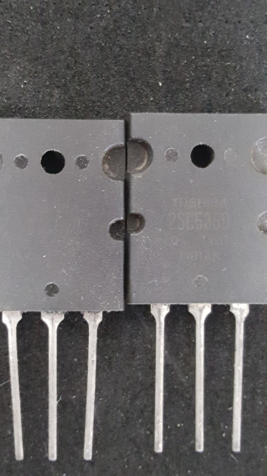 2SA1987-O 8個+2SC5359-O 8個 東芝 トランジスタ 計16個 Toshiba 2SD718-O & 2SB688-O , 2SC5359-O & 2SA1987-O