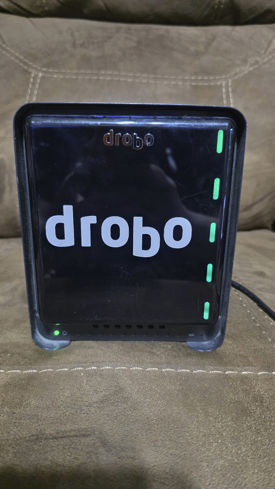 【動作確認済み】Drobo 5C NAS 5ベイ RAID対応 動作確認済み】Drobo 5C NAS 5ベイ RAID対応 - メルカリ
