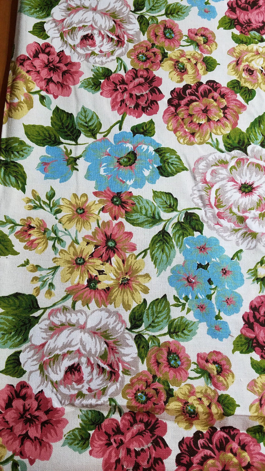Vtg  Woodco Screen Print Preshrunk Floral Upholstery Fabric iMid Century 54x102