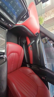 image 2 of interior