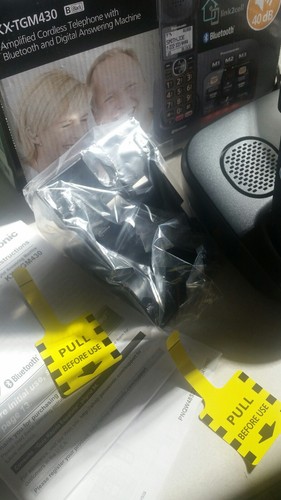 Panasonic KX-TGM430B Link2Cell Bluetooth Amplified Cordless Phone w/Answering