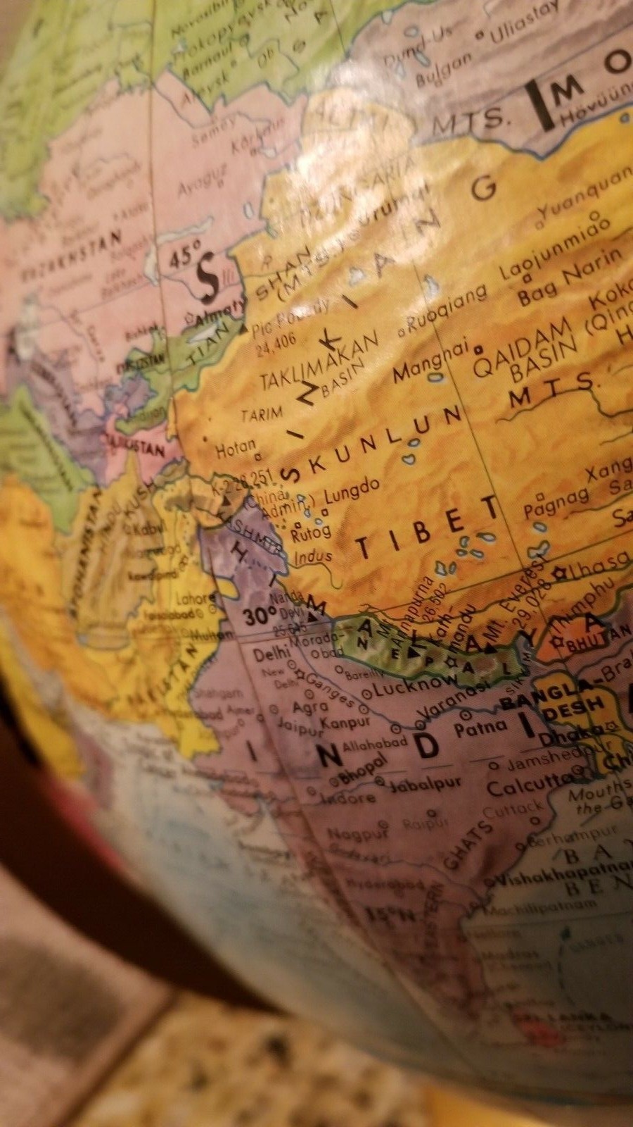 Vintage Globe Globemaster 12