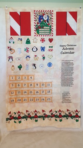 RARE ERLANGER ELVES HAPPY CHRISTMAS ADVENT CALENDAR Cotton Fabric Panel Cut Sew