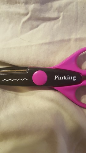 LOT OF 3- SCRAPBOOKING SHEARS W/DIFFERENT CUTTINGS-MUST SEE DESIGNS