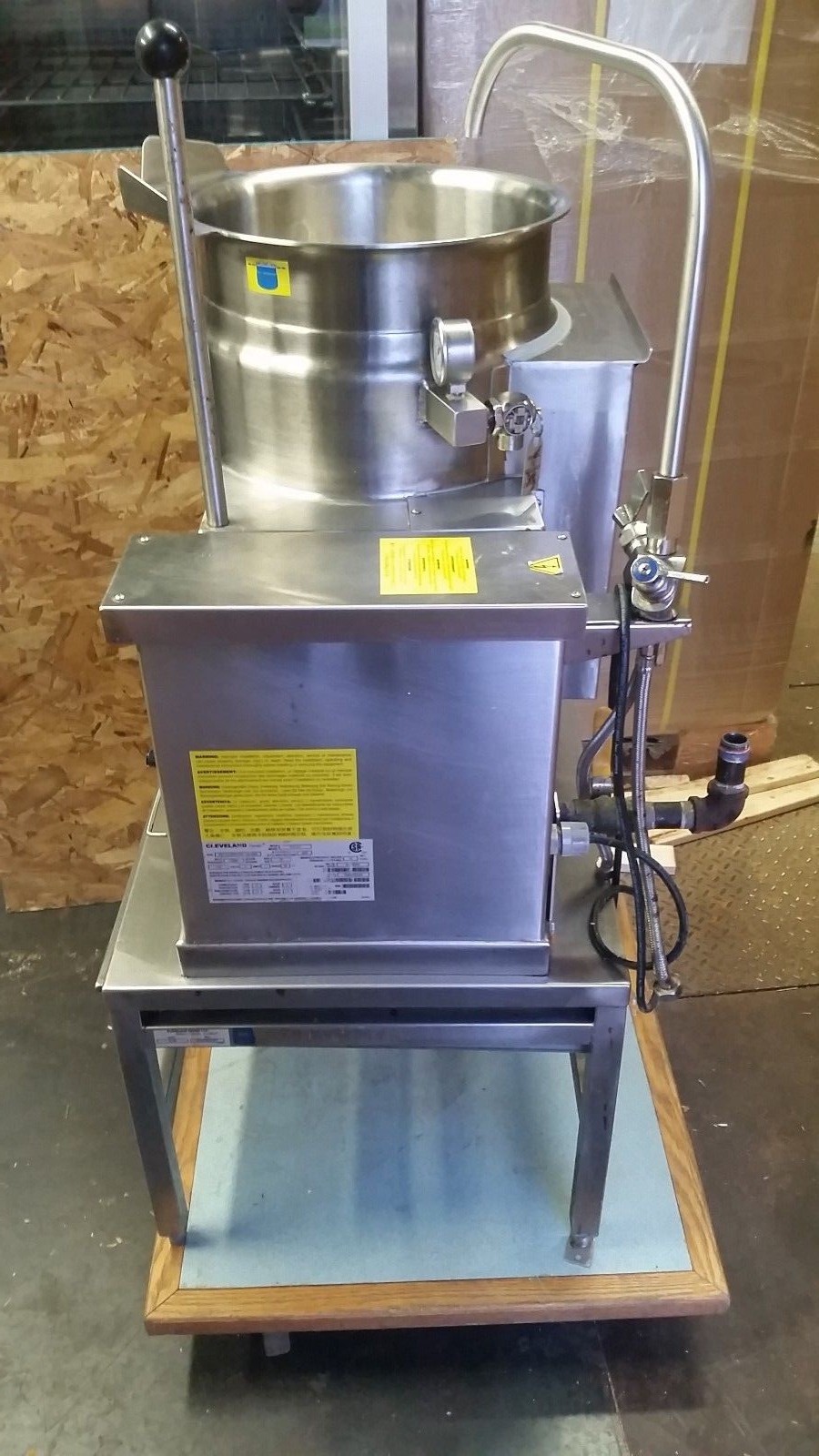 Cleveland KGT-6-T Steam Kettle - Propane - Tilting - 6 Gallons