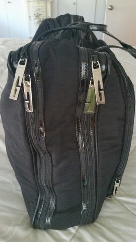 Authentic GUCCI Travel Garment Hand Bag  Overnight Nylon Leather Black Italy