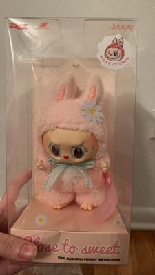 ぬいぐるみ POPMART LABUBU MOKOKO Close to Sweet Pop Mart Labubu Mokoko Close to Sweet Vinyl Plush Doll, from
