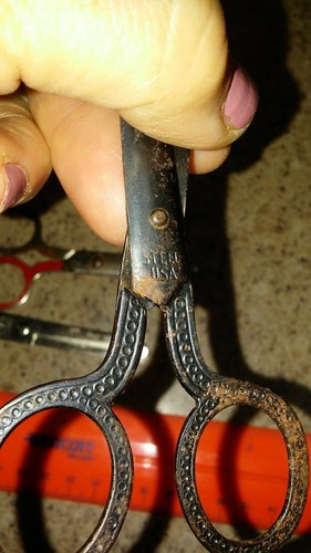 Old church scissors 4