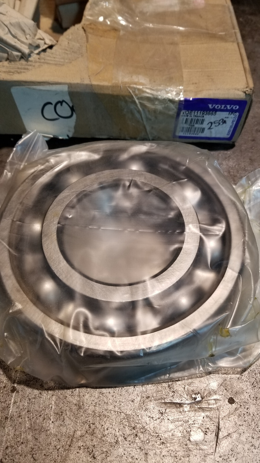 VOE11193665 VOLVO OEM BEARING 11193665 - Picture 1 of 2