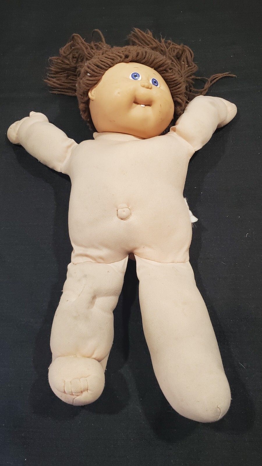 vintage cabbage patch doll CPK brown hair blue eyes