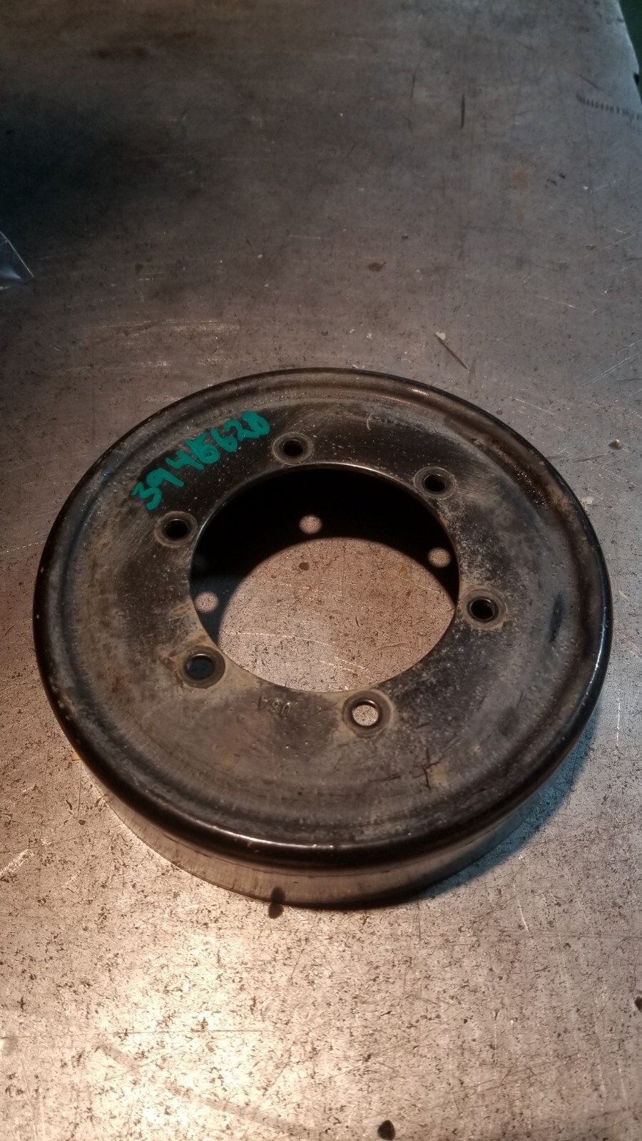 2003-2006 Dodge Ram Cummins 5.9 Fan Hub Pulley P/N 3946628 - Picture 1 of 3