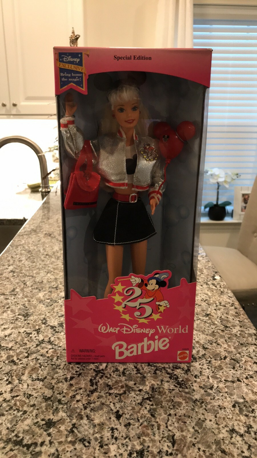 Barbie Disney World25周年(Special Edition) Walt Disney World 25TH Anniversary 1996 Barbie Doll for sale