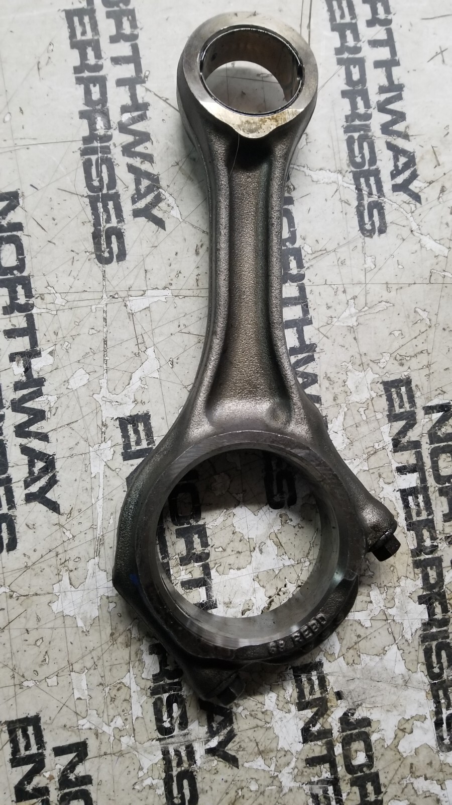 4943977 CUMMINS Connecting Rod 6.7L QSB - Picture 3 of 4