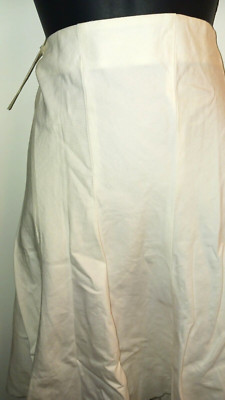 SISLEY sz 42/USA sz 8 White Linen Multi-seam Raw Edge Hem Skirt w15'' h20'' w-h25''
