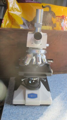 Nova  Vision Series 97069110002 Microscope  w/ 4 Objectives