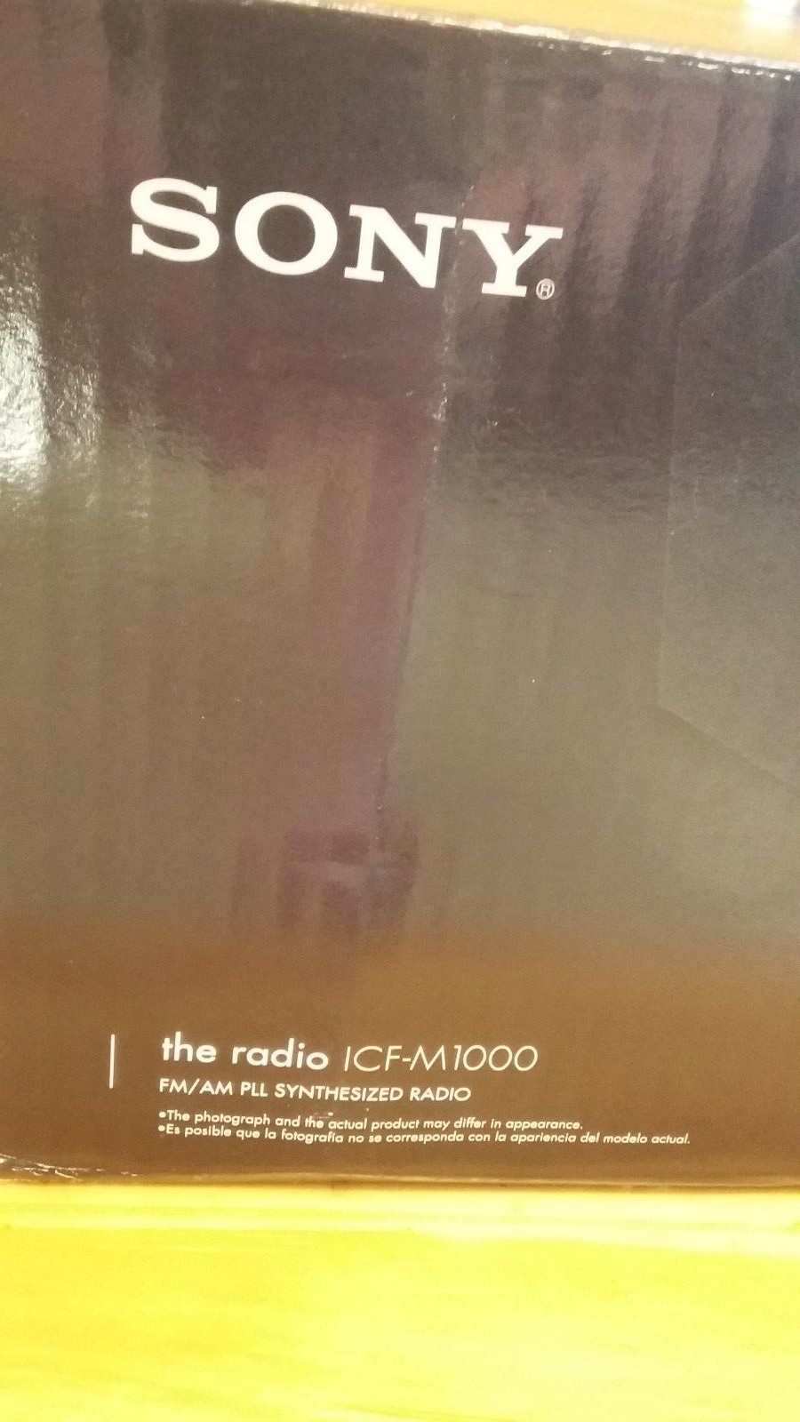 Sony ICF-M1000 FM/AM PLL synthesized Digital Tuning w/ LCD Clock Display Bass